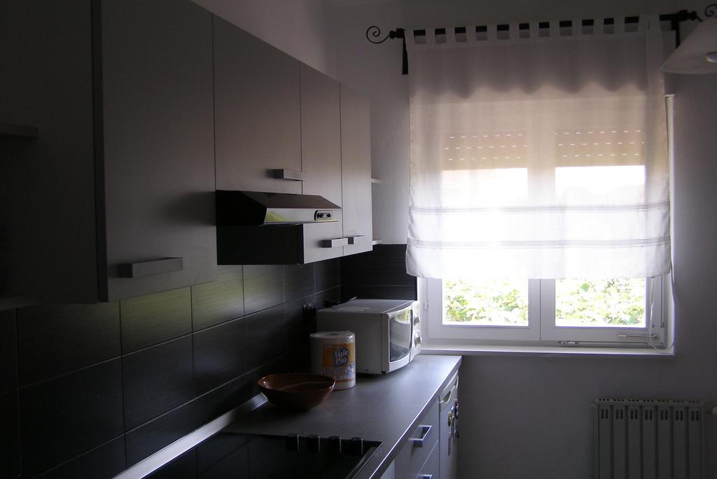 Apartment Vallelunga Pula Habitación foto
